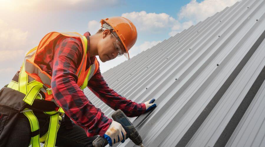 Professional residential roofers in Willow Island, NE